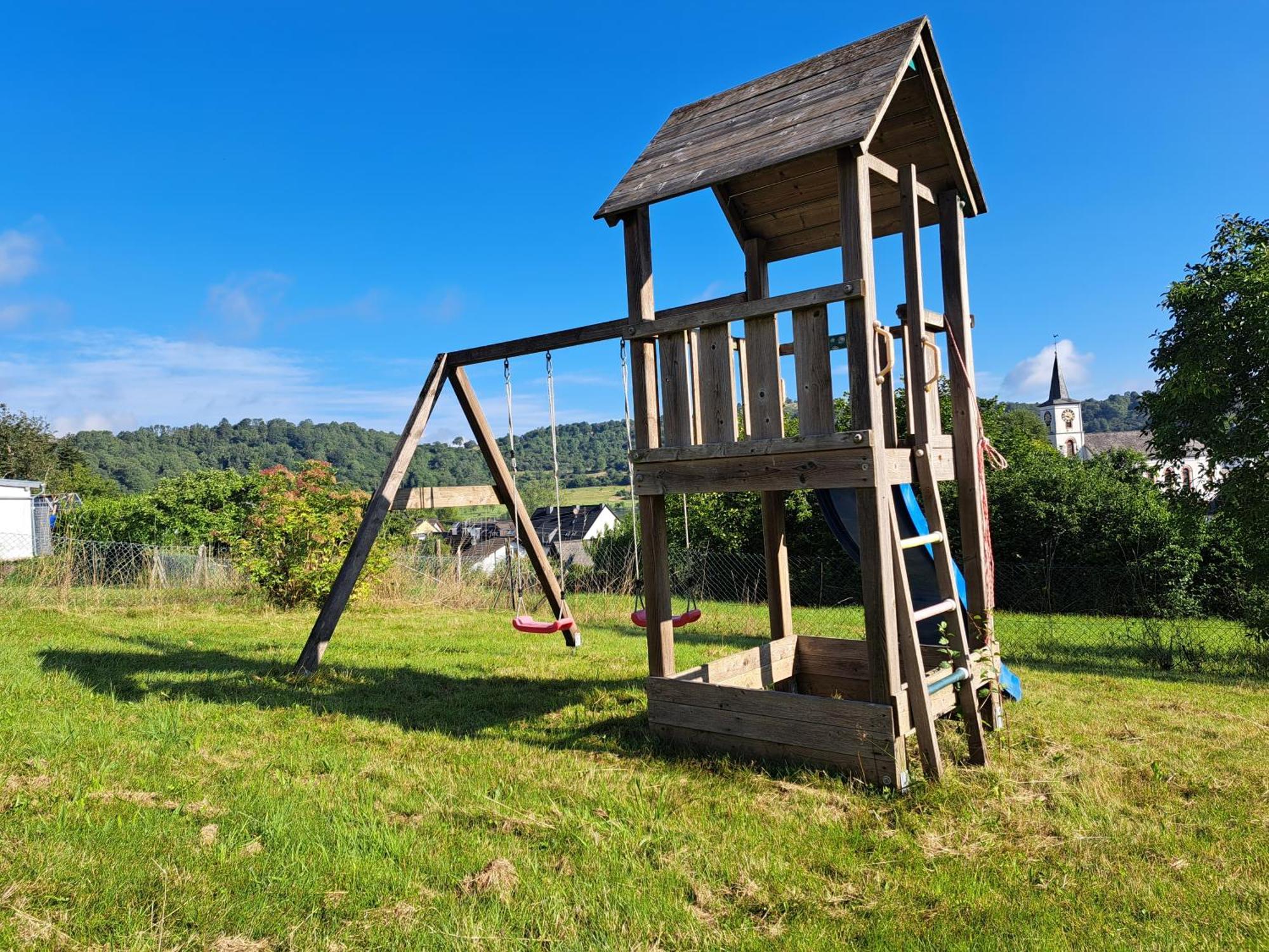Haus Mit Idyllischem Seeblick Schalkenmehren Buitenkant foto